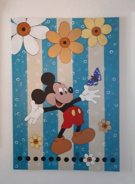 HAPPY MICKEY MOUSE